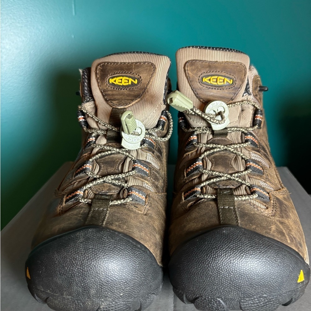 Keen Brown Outdoor Boots Detroit Mid Ankle Support Rugged Sole Waterproof Wide - Picture 2 of 10